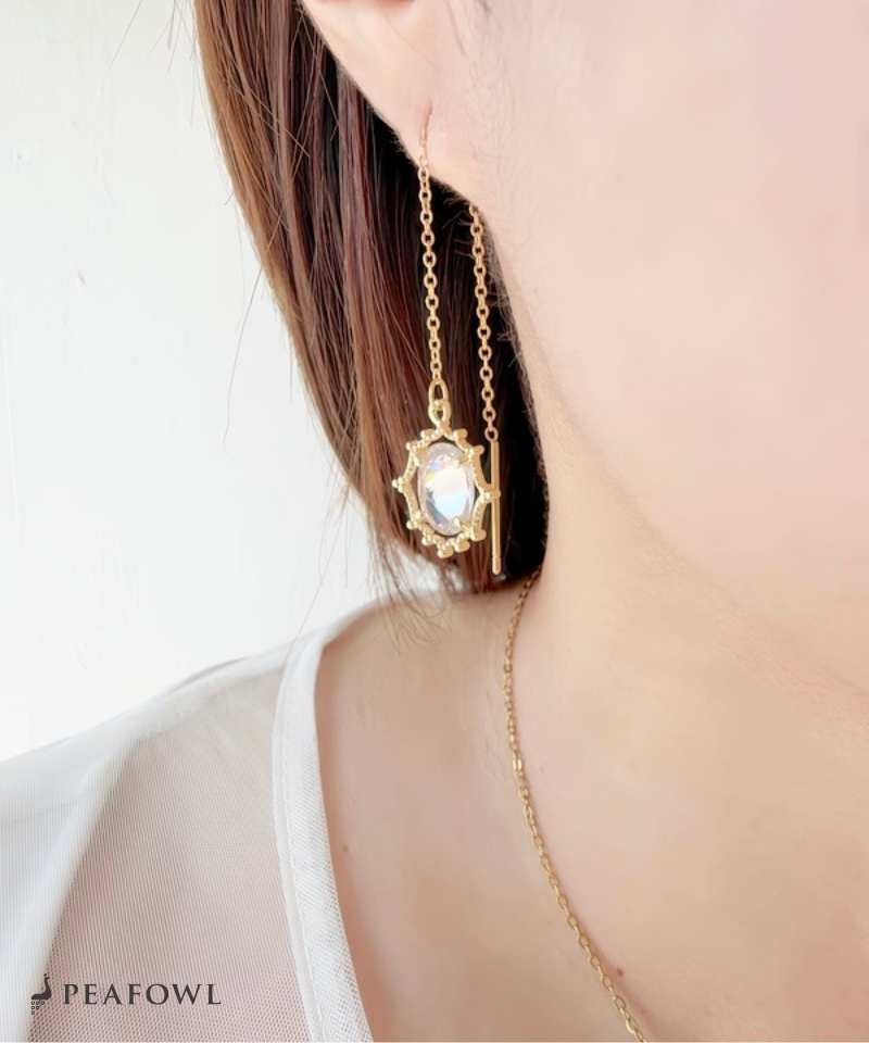 Ornate Oval Stone American Pierce