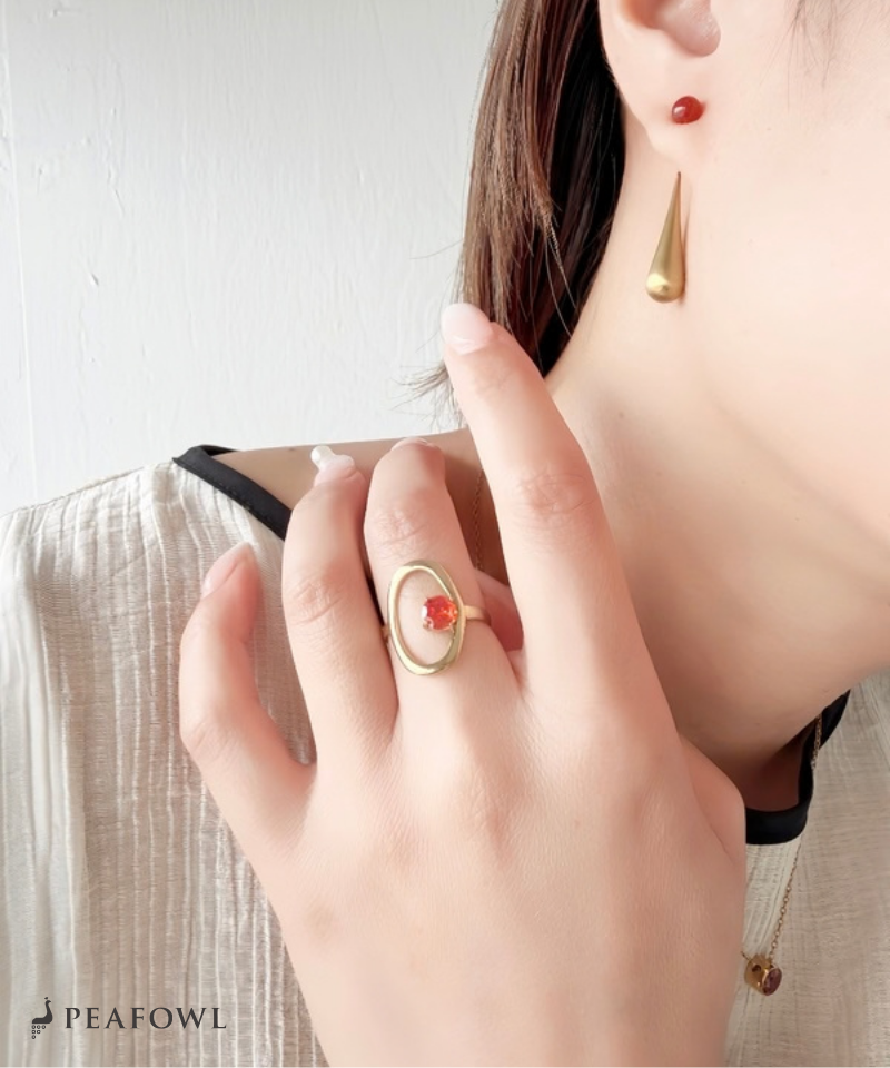 Floating Stone Ring