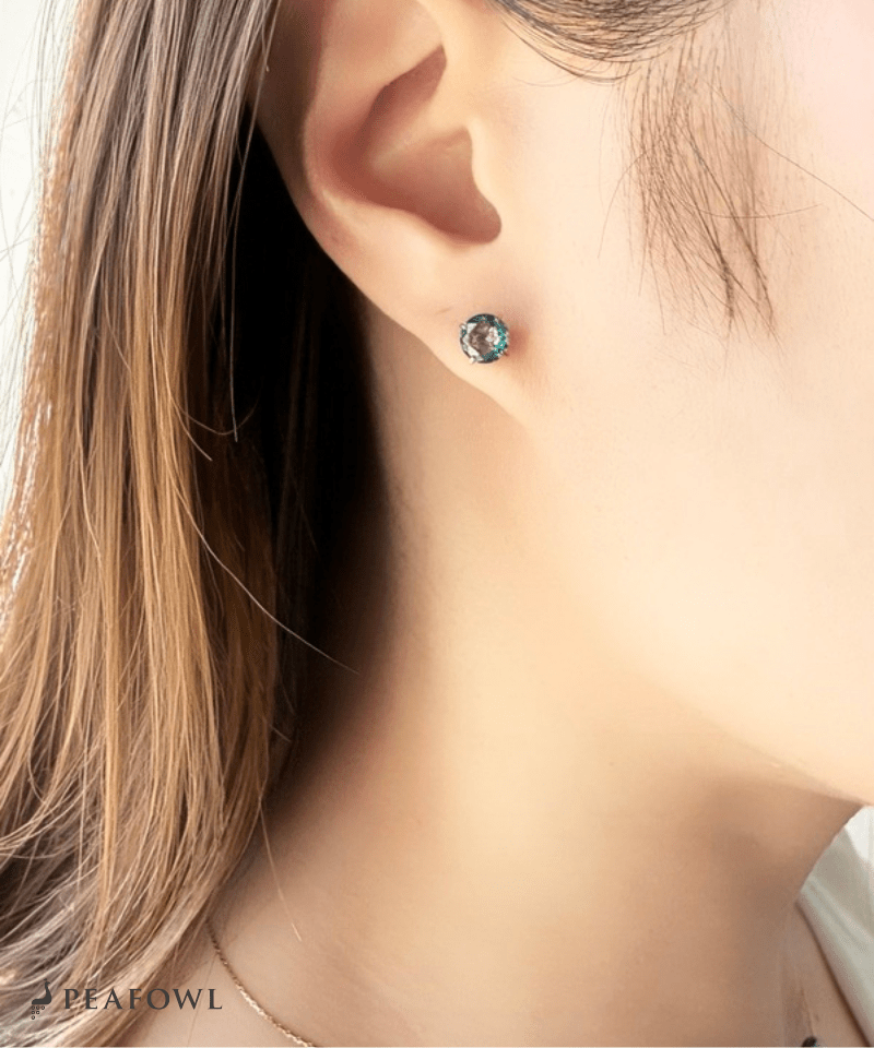 6mm Zircon Single Pierce - peafowl