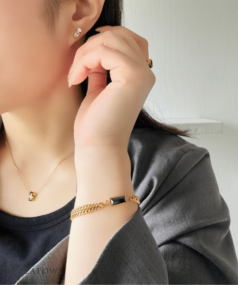 Asymmetry Chain Bracelet - peafowl