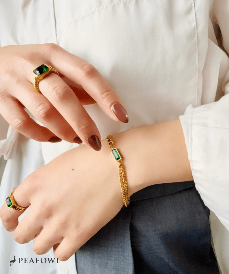Asymmetry Chain Bracelet - peafowl