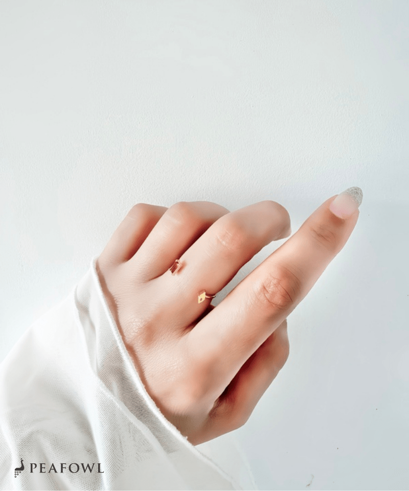 Asymmetry Stone Ring - peafowl