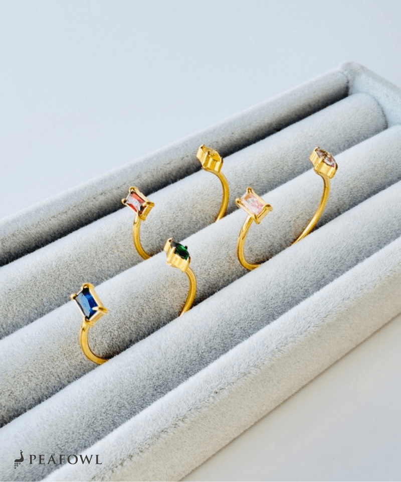 Asymmetry Stone Ring - peafowl
