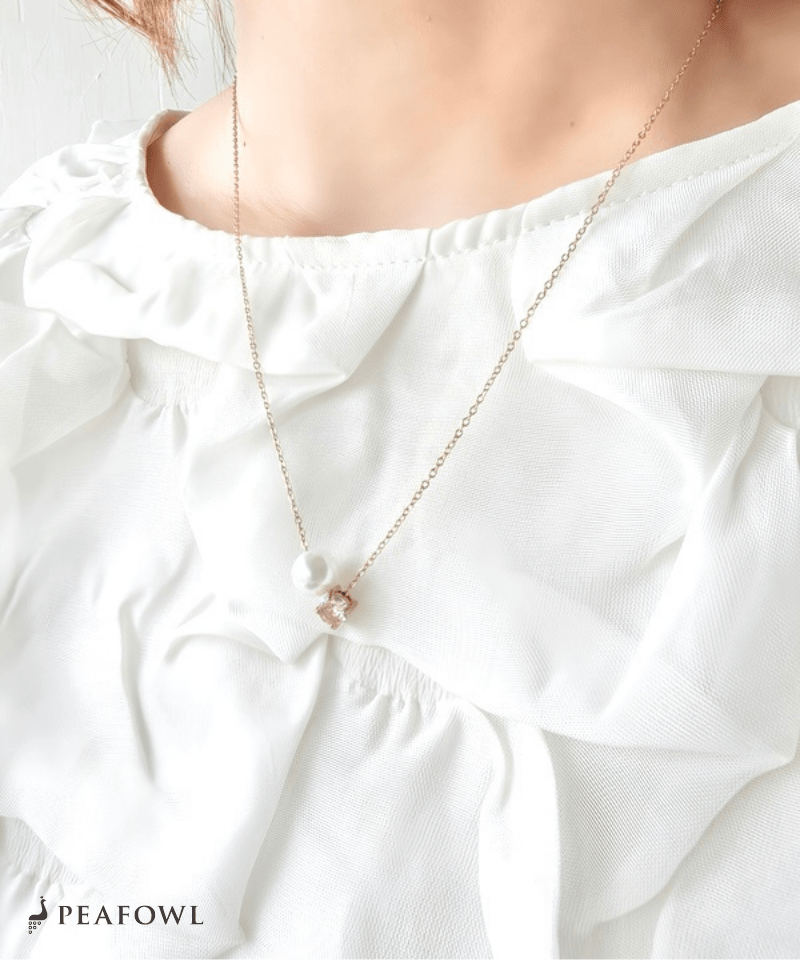 Bijou Pearl Link Necklace - peafowl