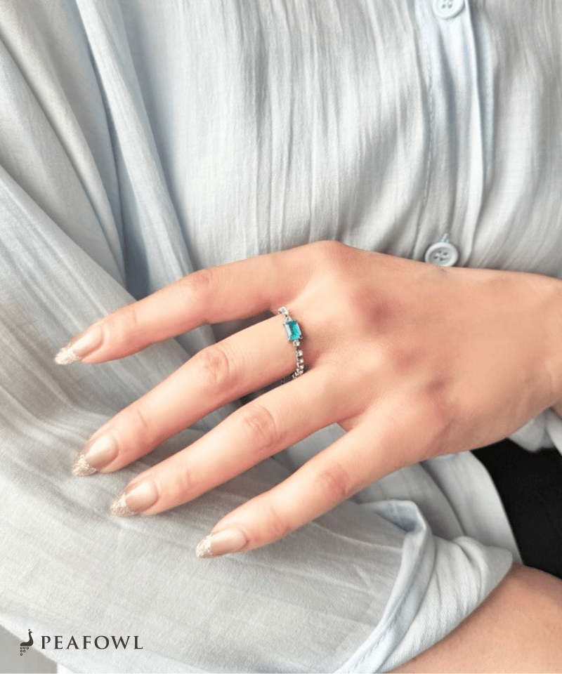 Blue Stone Zircon Line Slider Ring - peafowl