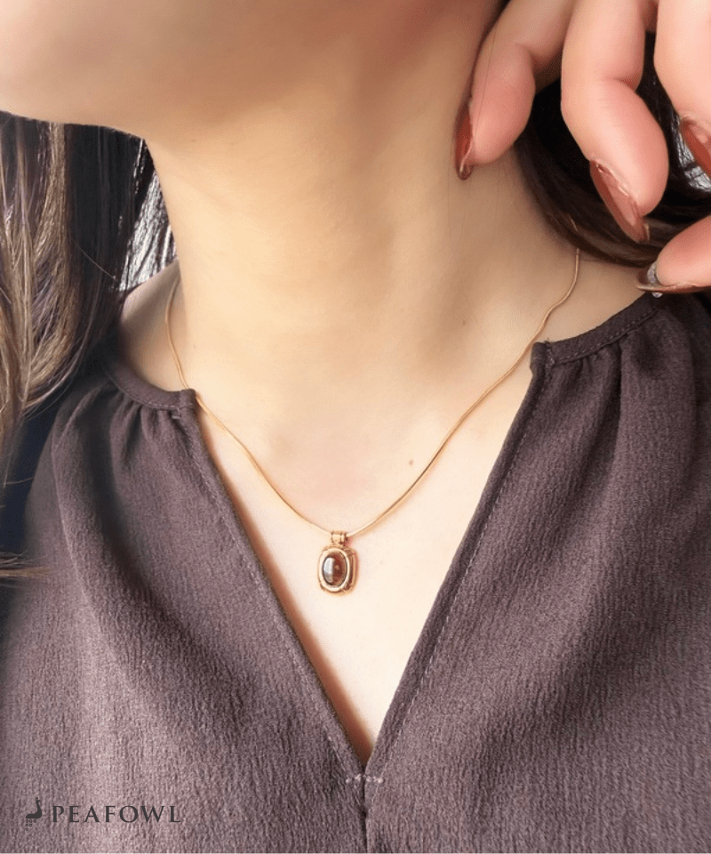 Circle Snake Chain Necklace - peafowl