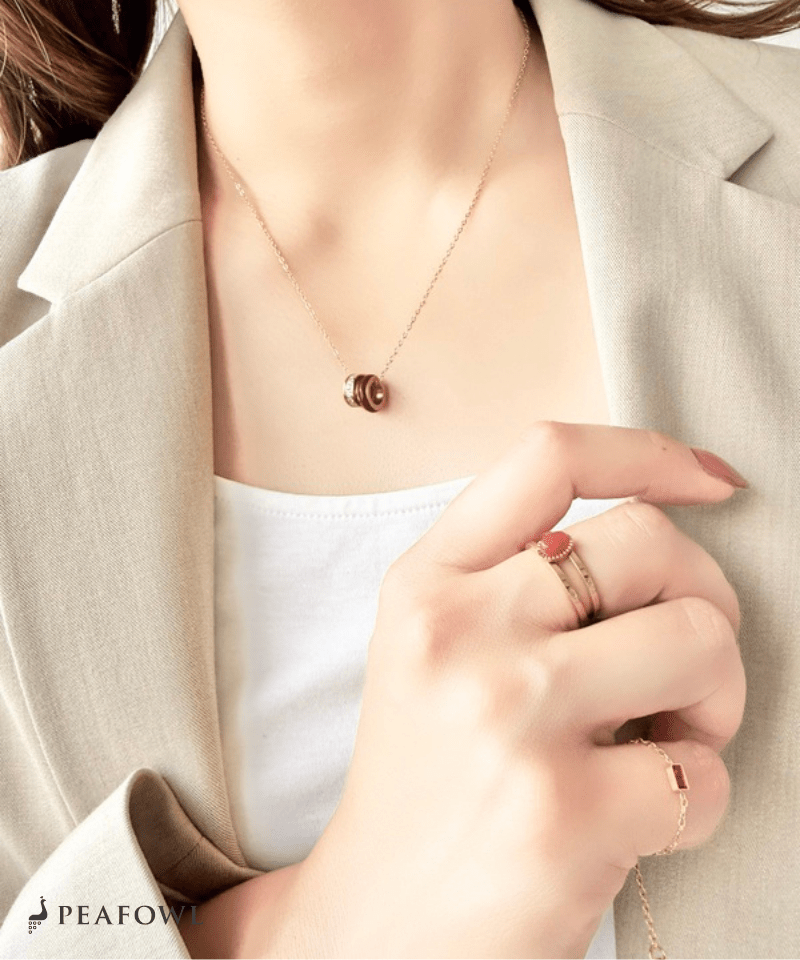 Double Ring Layer Necklace - peafowl