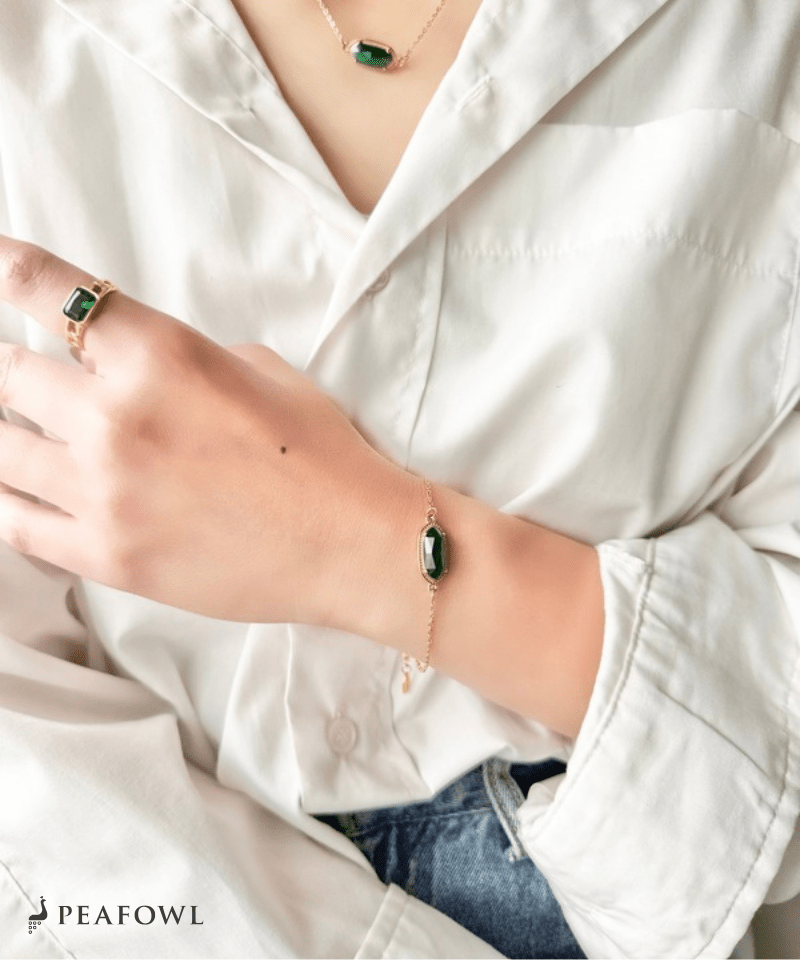 Elegant Claw Crystal Bracelet - peafowl