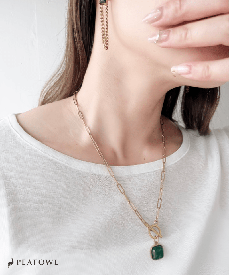 Green Stone Chain Necklace - peafowl