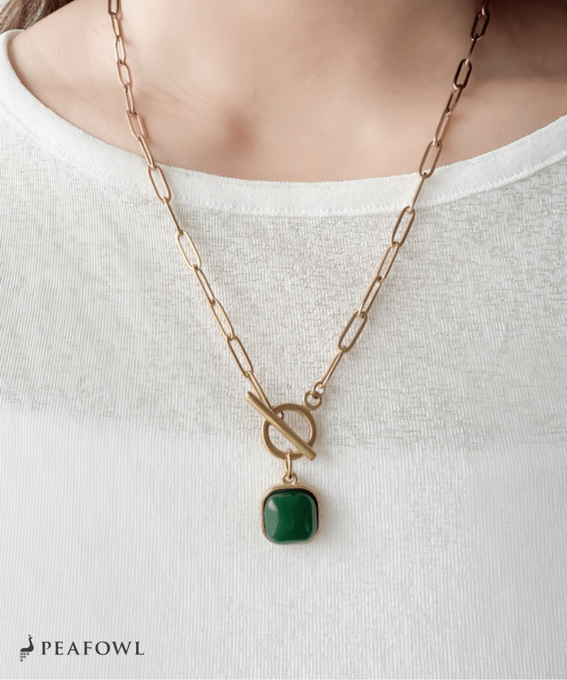 Green Stone Chain Necklace - peafowl