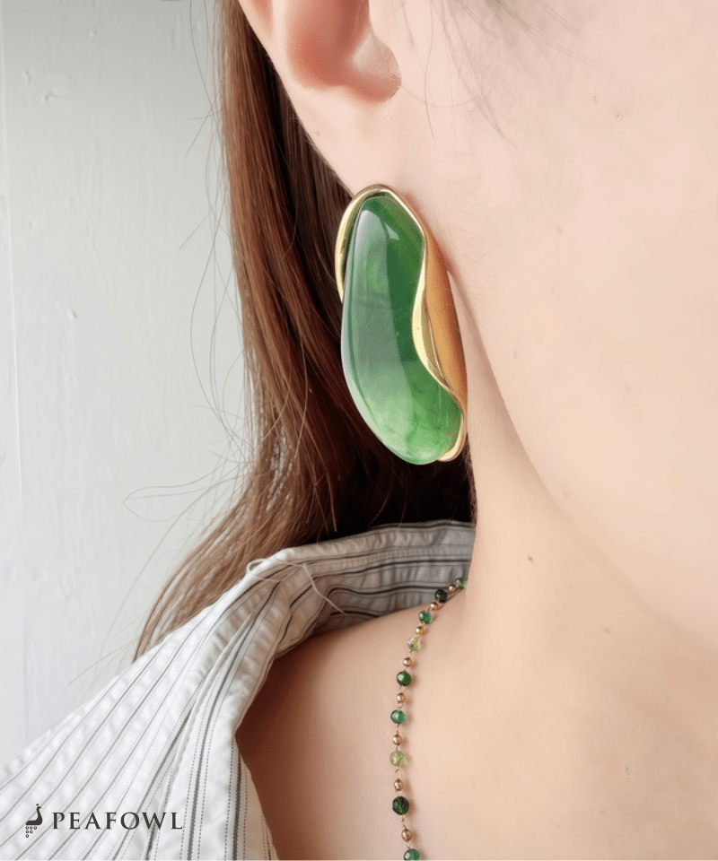 Marble Stone Pierce - peafowl