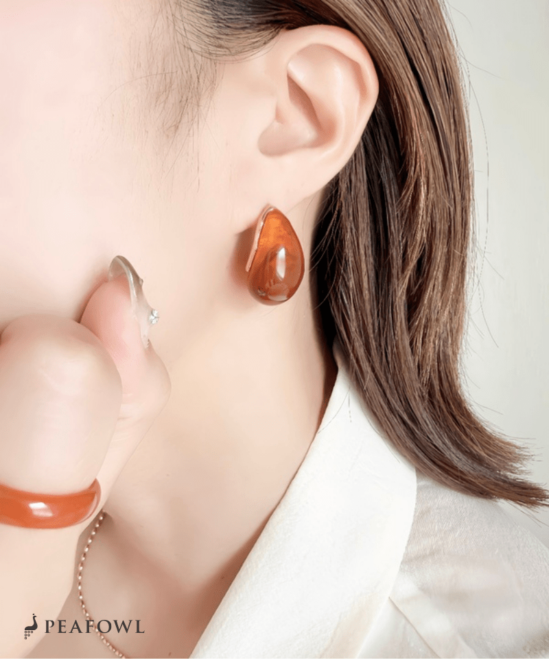 Marble Wrap Pierce - peafowl