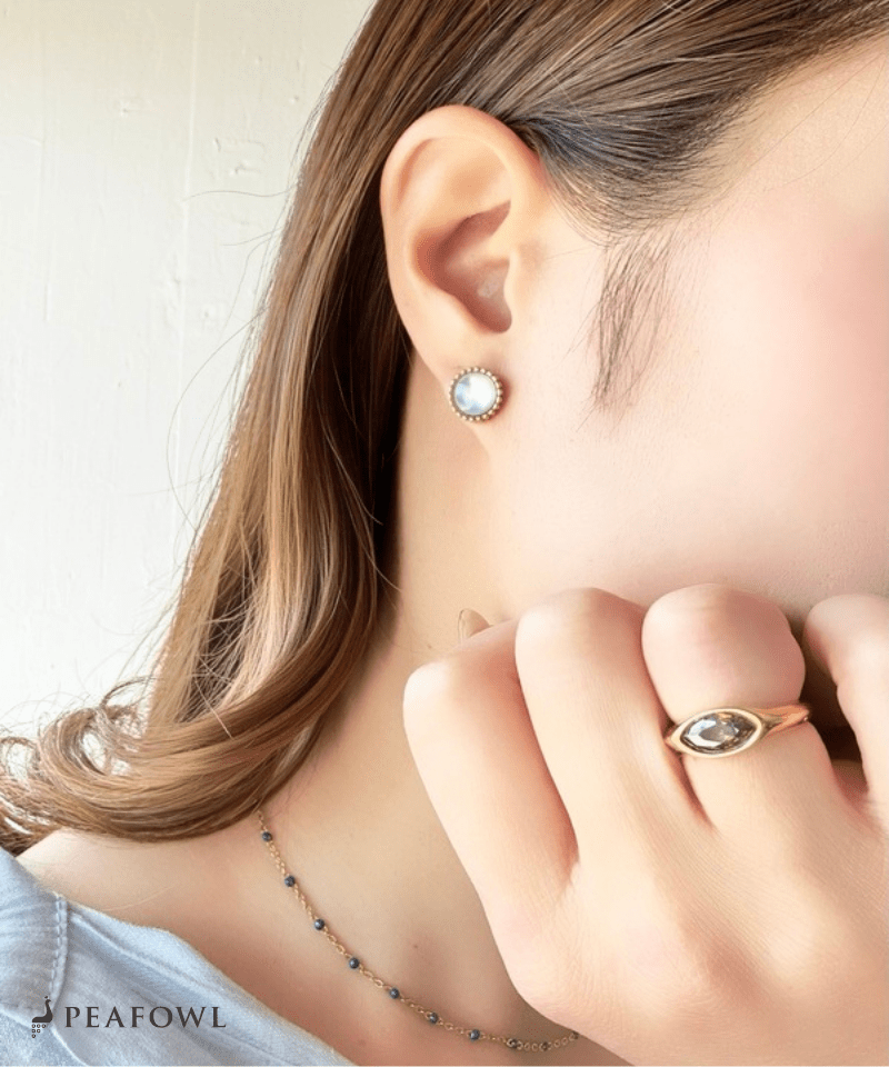Modern Pearl Circle Pierce - peafowl