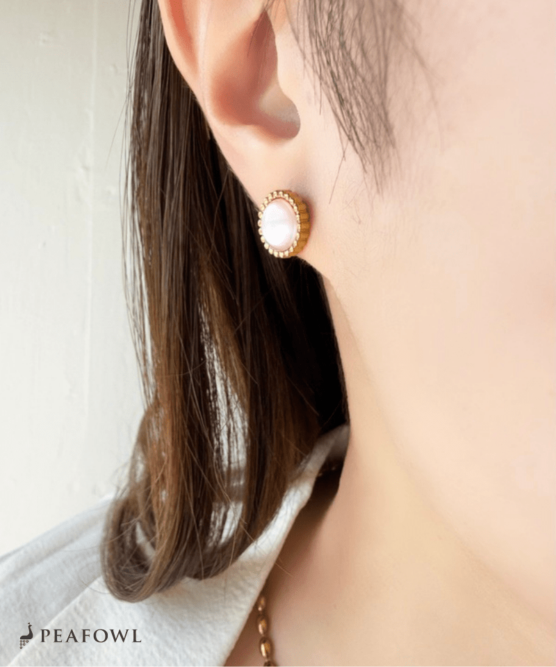 Modern Pearl Circle Pierce - peafowl