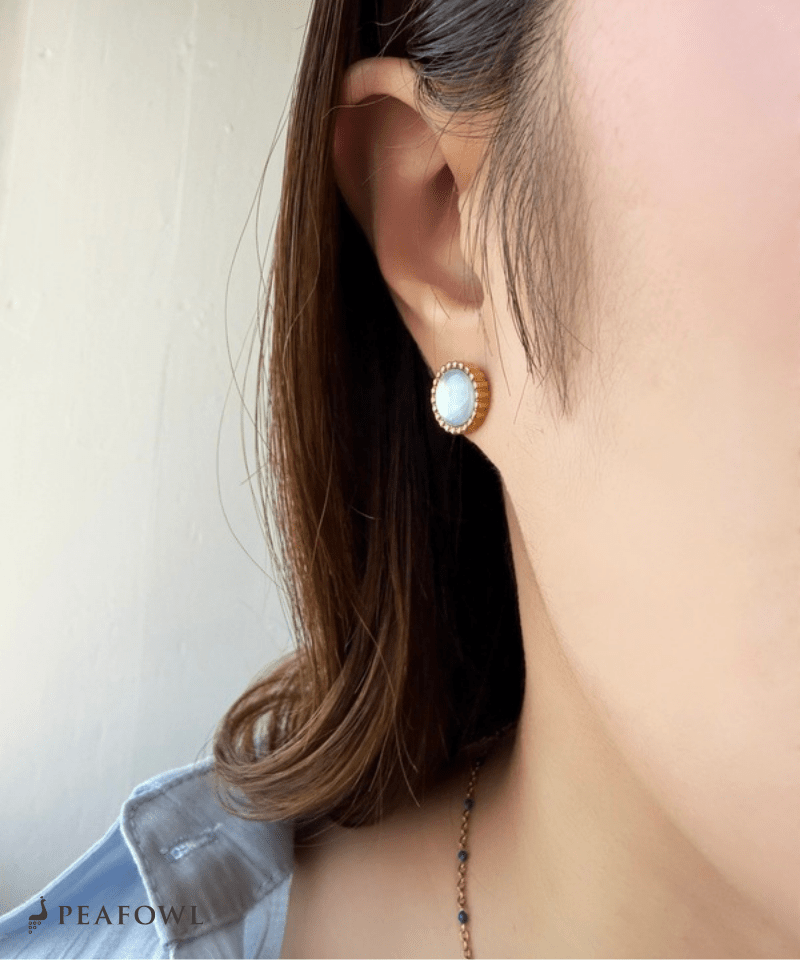 Modern Pearl Circle Pierce - peafowl