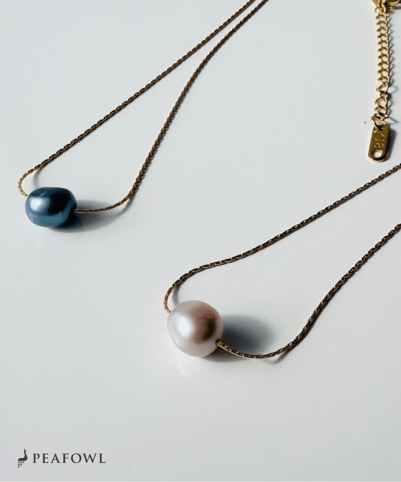 Nuance Pearl Necklace - peafowl