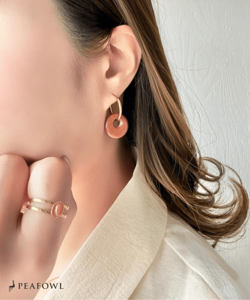 Nuance Stone Circle Pierce - peafowl