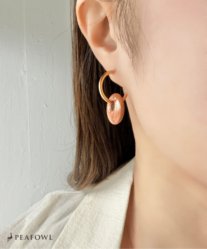 Nuance Stone Circle Pierce - peafowl
