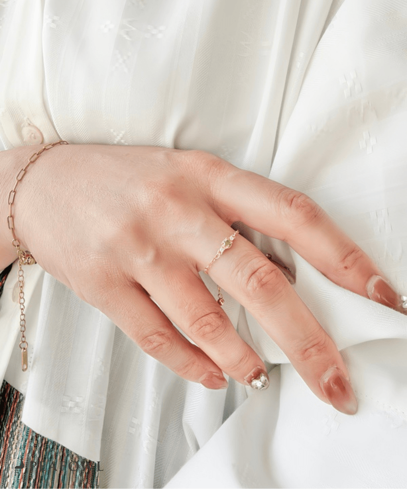 Olive Slider Chain Ring - peafowl