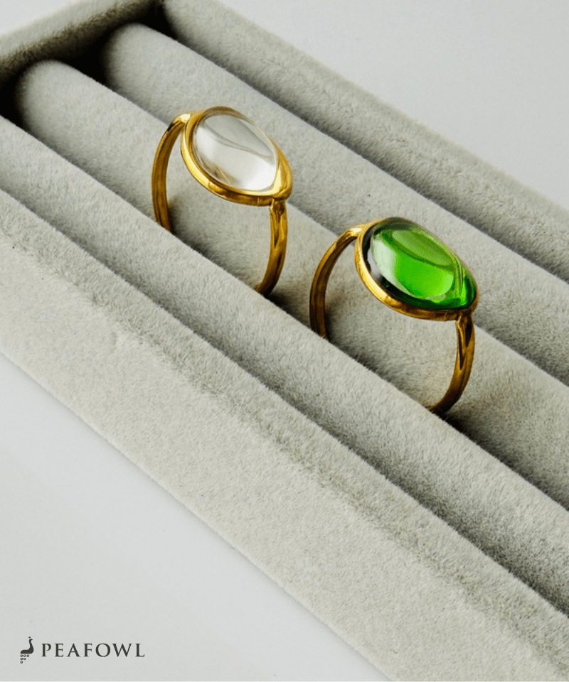 Oval Glass Ring - peafowl