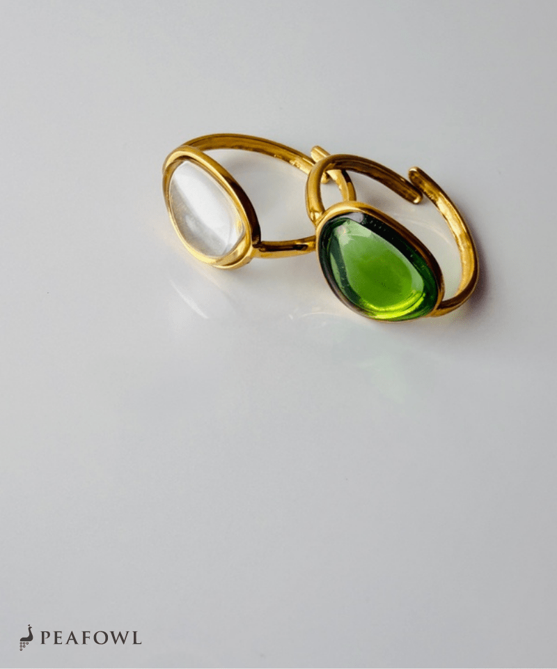 Oval Glass Ring - peafowl