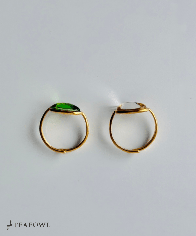 Oval Glass Ring - peafowl