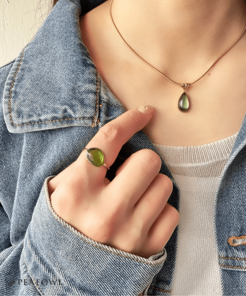 Oval Glass Ring - peafowl