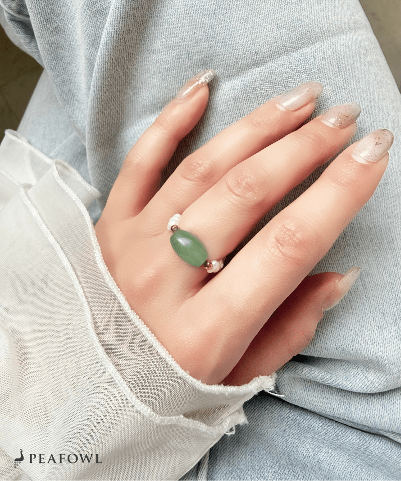 Oval Stone Pearl Ring - peafowl