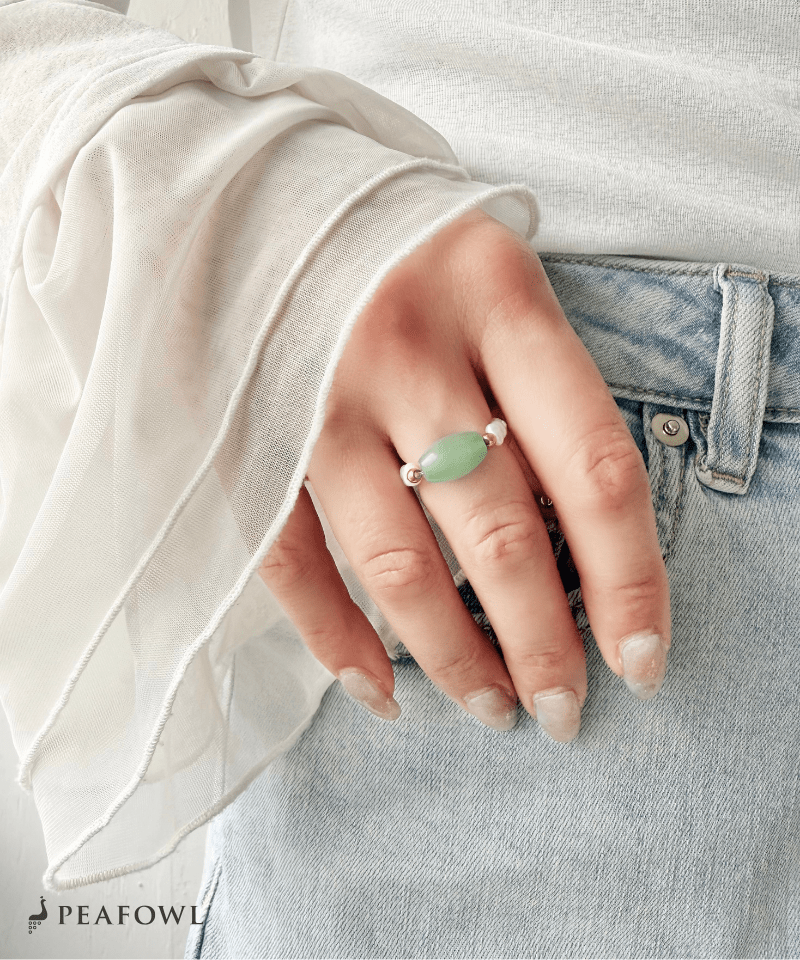 Oval Stone Pearl Ring - peafowl