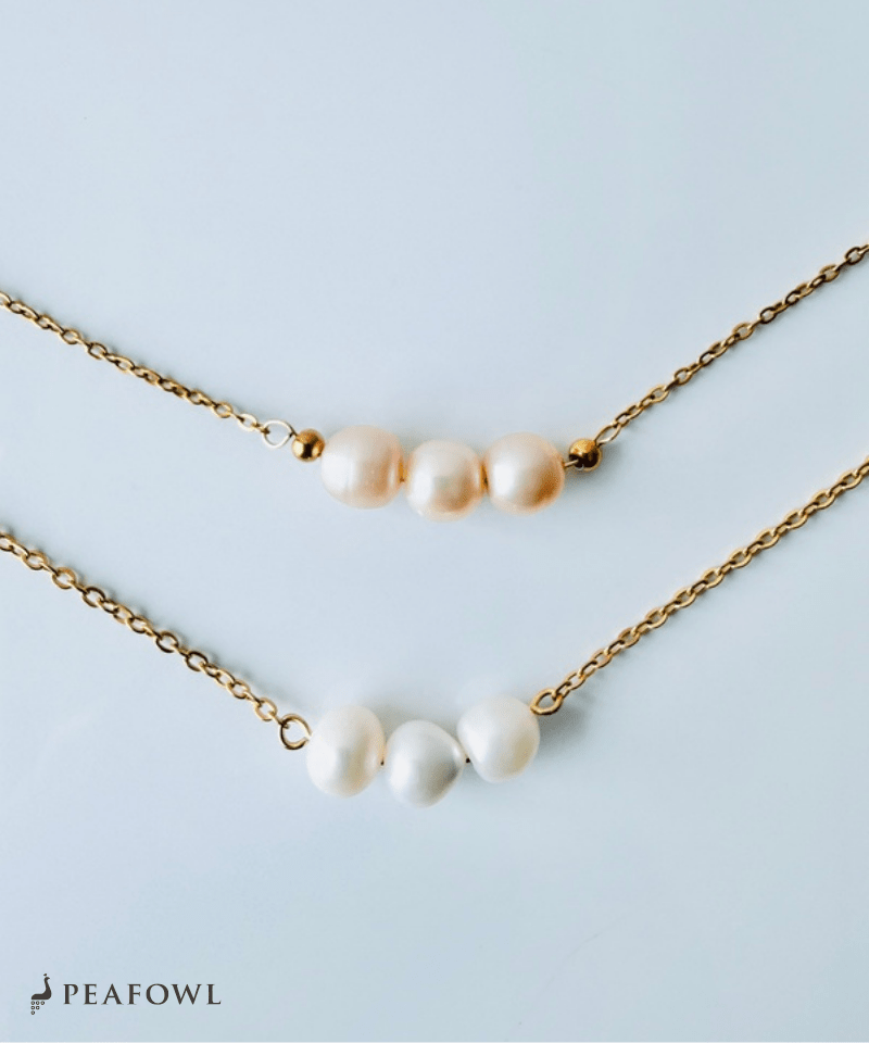 Pearl Bar Necklace - peafowl