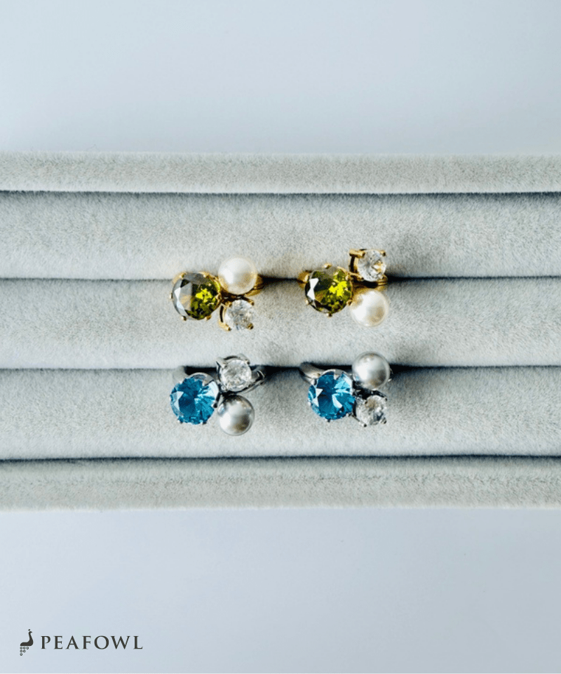 Pearl Mix Hoop Earring - peafowl