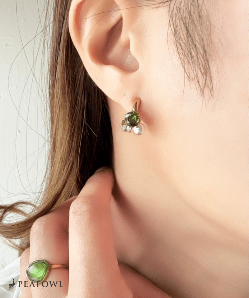 Pearl Mix Hoop Earring - peafowl