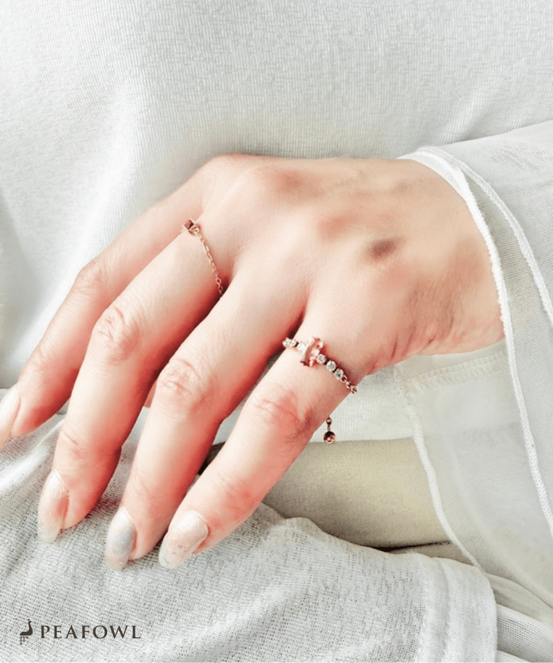 Pink Bijou Chain Ring - peafowl