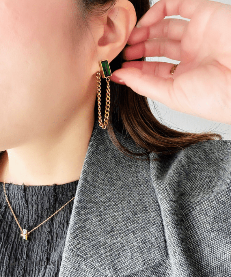 Rectangle Chain Hoop Pierce - peafowl