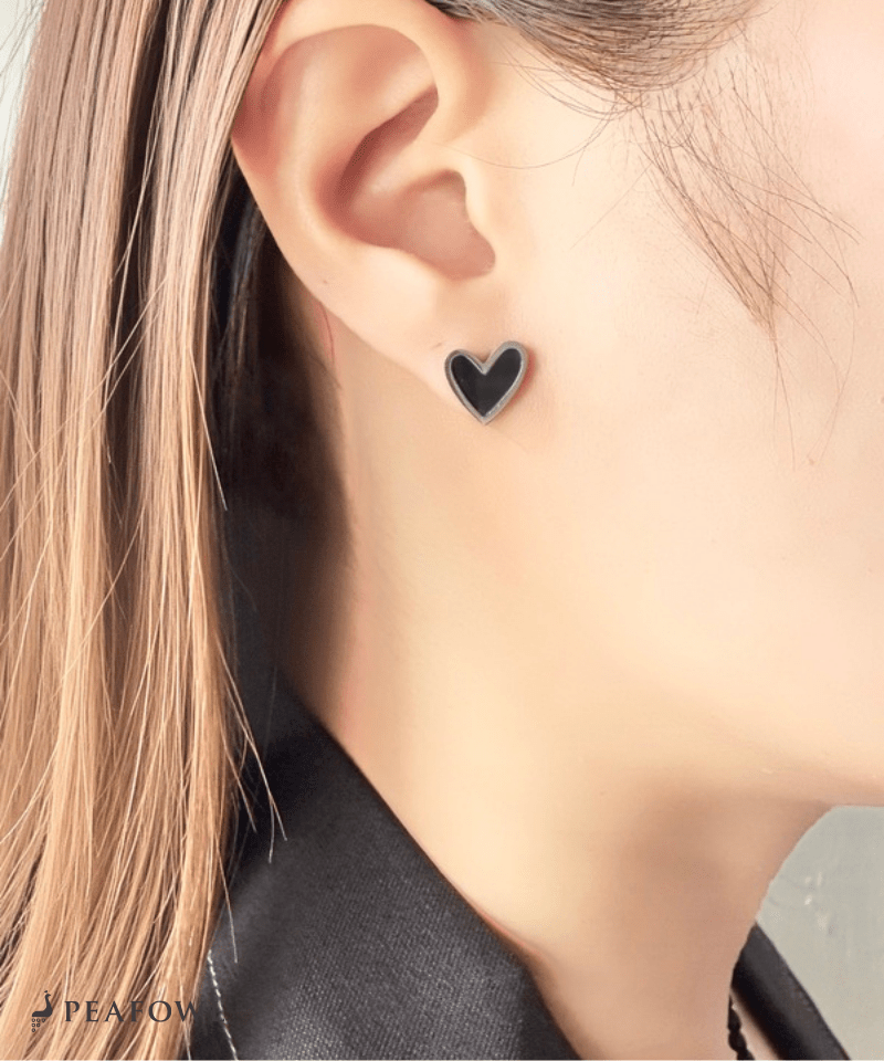 Simple Heart Pierce - peafowl