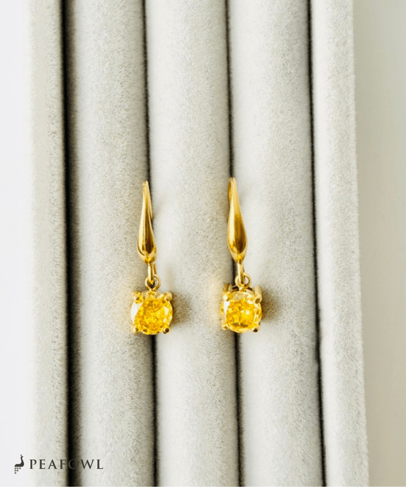 Single Stone Hook Pierce - peafowl