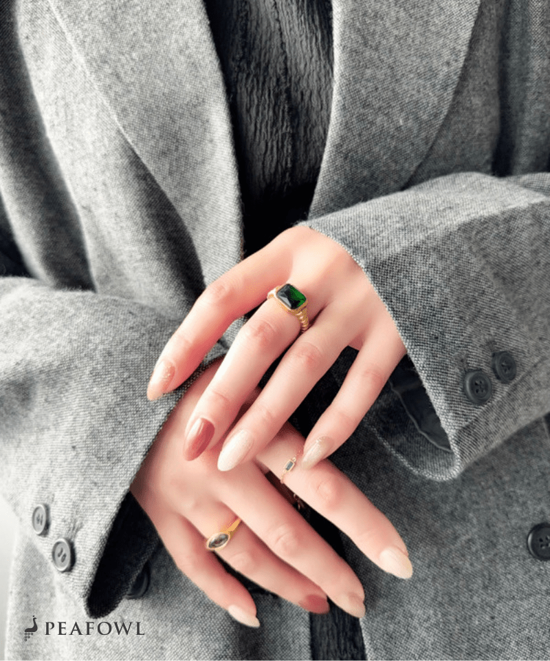 Twist Square Zircon Ring - peafowl
