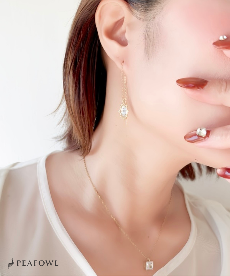 Ornate Oval Stone American Pierce