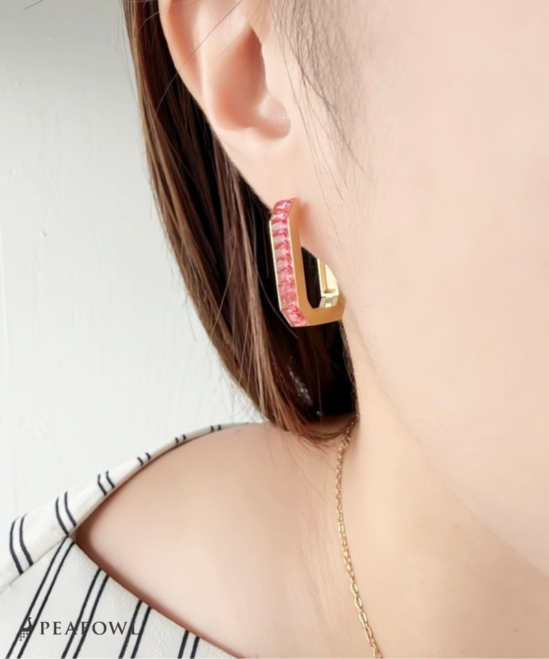 Rectangle Stone Line Pierce