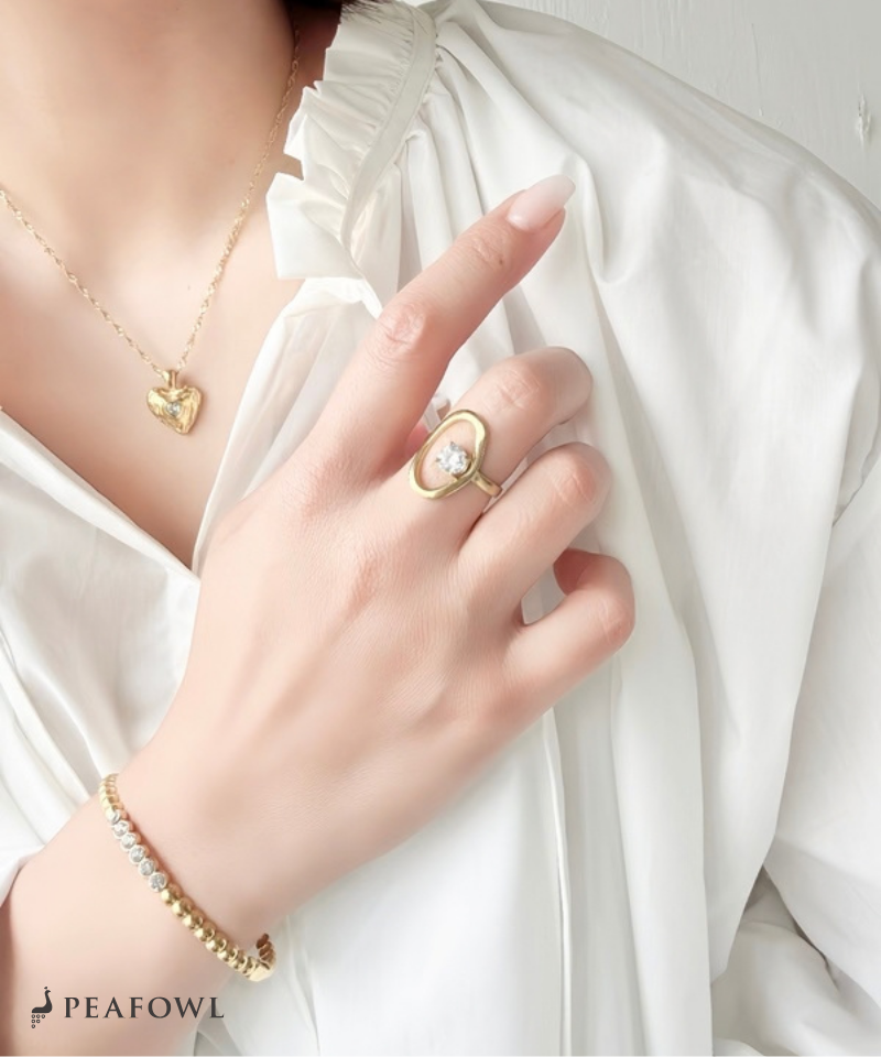 Floating Stone Ring