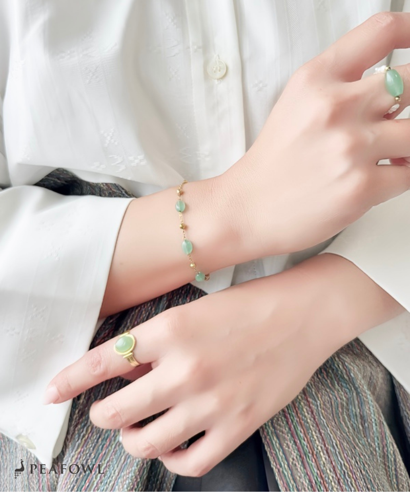 Gold Accent Stone Bracelet