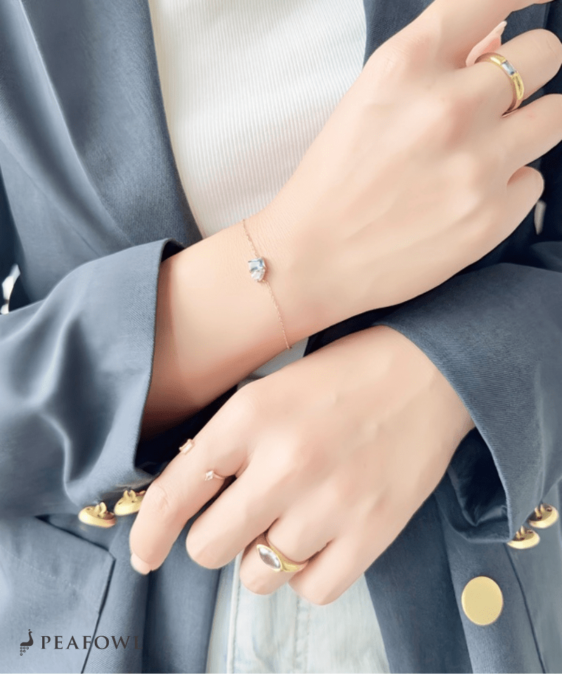 Asymmetry Bijou Chain Bracelet - peafowl
