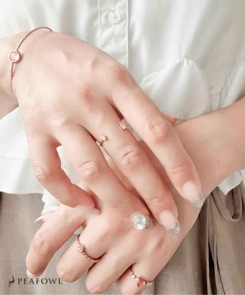 Asymmetry Stone Ring - peafowl