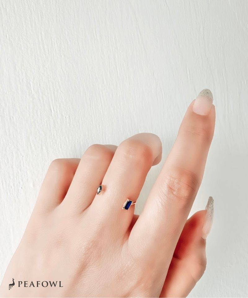 Asymmetry Stone Ring - peafowl