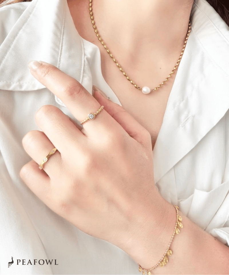Bijou Ball Ring - peafowl