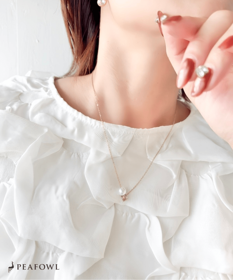 Bijou Pearl Link Necklace - peafowl