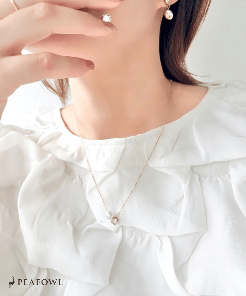 Bijou Pearl Link Necklace - peafowl