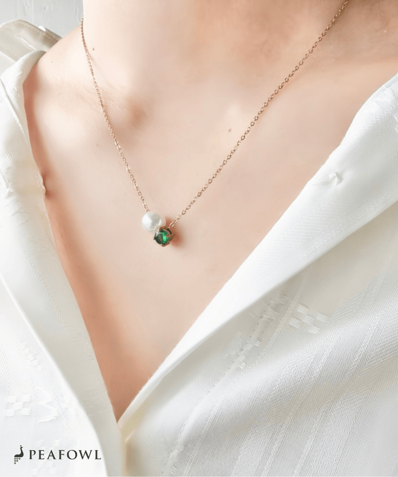 Bijou Pearl Link Necklace - peafowl