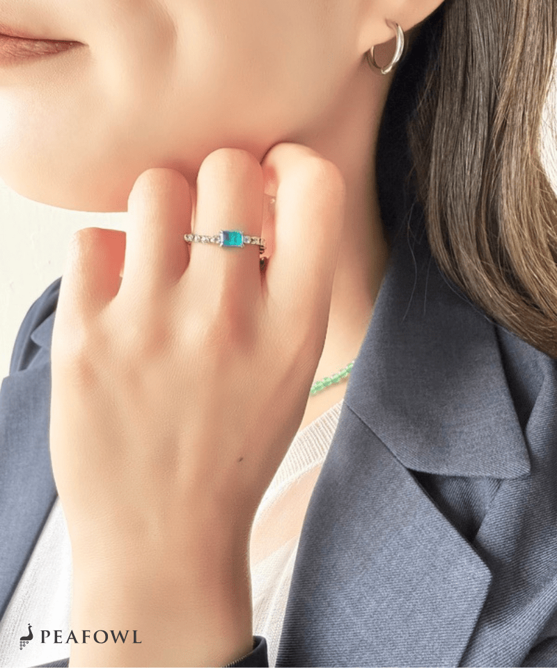 Blue Stone Zircon Line Slider Ring - peafowl