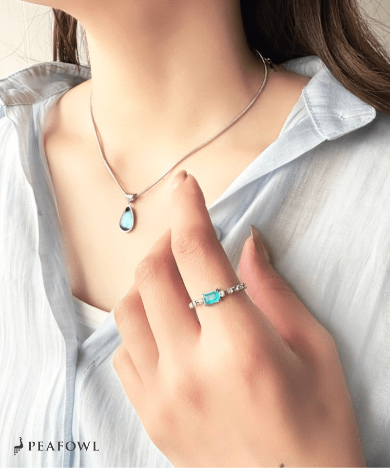 Blue Stone Zircon Line Slider Ring - peafowl